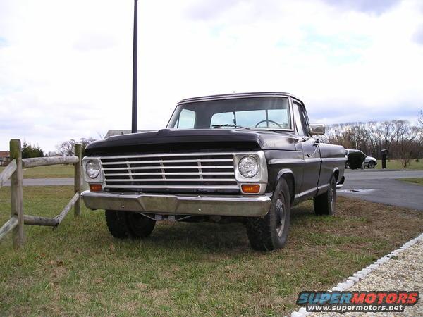 truck1.jpg 1967 F-250 4x2
originally a 352 2v truck
 (still have original motor)