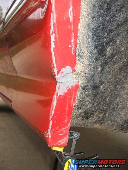 img_0872.jpg Scab on a piece of scrap metal behind the gap with jb weld and use a little more jb to hold the bottom pieces together (clamp).