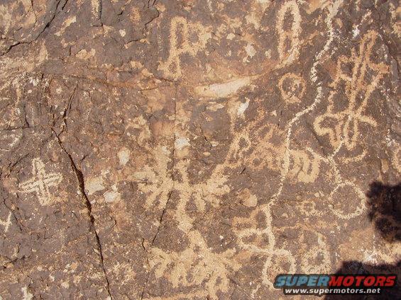 p1010057.jpg rock carvings