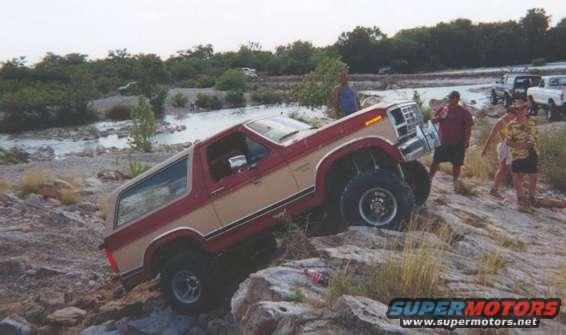 javi001.jpg Wheeling on the Frio 3