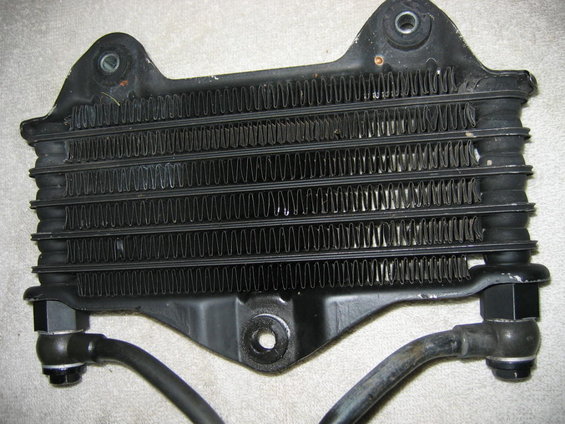 1100e-oil-cooler-004.jpg 