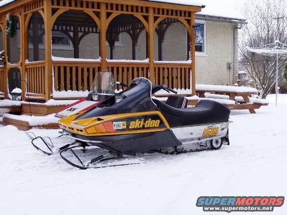 snowmobile5.jpg 