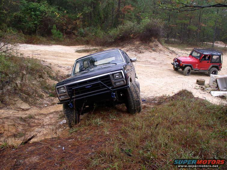 p1010036.jpg In Tallahassee FL with the Jeep Club