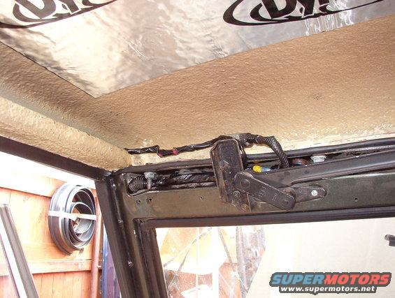 wswiring.jpg The wiring above the windshield for the dome lamps & rear defroster now runs inside the wiper cover bracket so the headliner can lie flat(ter).