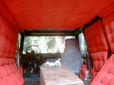 th_vampsvan001.jpg A look into the back of vamphauler in the beginning