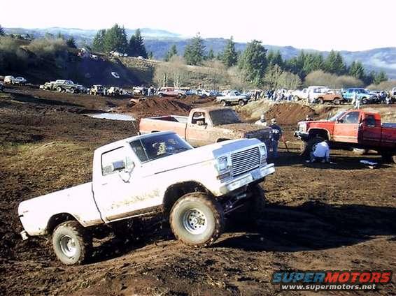 78_ford.jpg Mudfest 2003