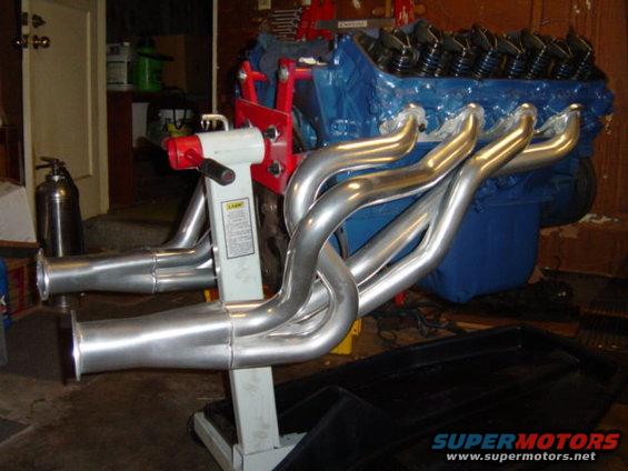 just-headers.jpg Hooker headers for sale.
1975 Ranchero and others