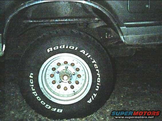 rear_tire2.jpg 