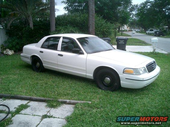 cop-cars-001.jpg 