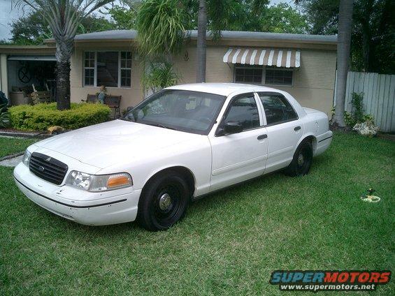 cop-cars-003.jpg 