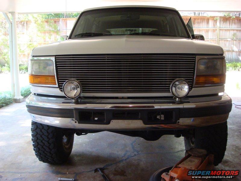1996 Ford bronco front bumper #2