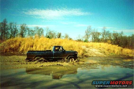 byrd_side_73_f250.jpg Byrd takin a dip