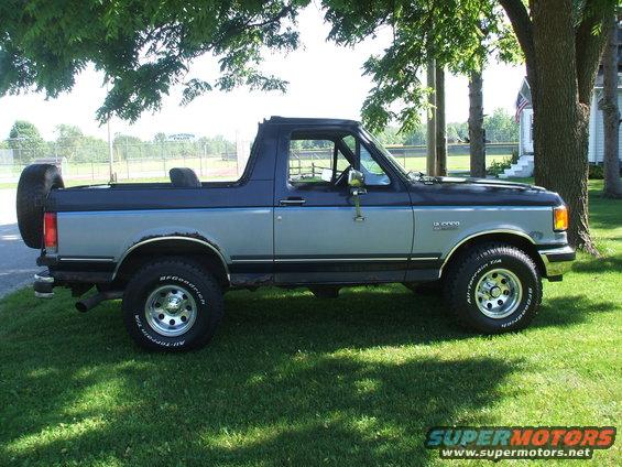 july-4-super-bko.jpg Super Bronco...!  July 4, 2008.  "New" 33's and rims...