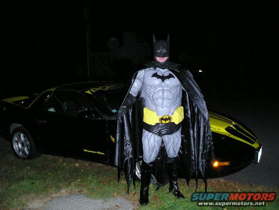 batman-and-his-trans-am328.jpg 