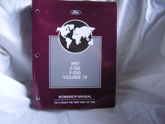 books-013.jpg 