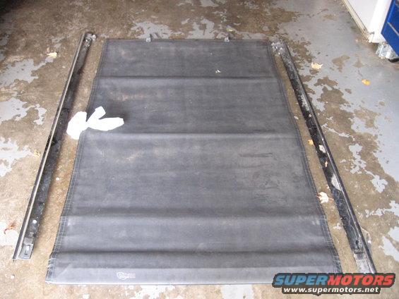 access-cover-stepside-8898.jpg '88-98 Stepside tanneau cover 
$100.