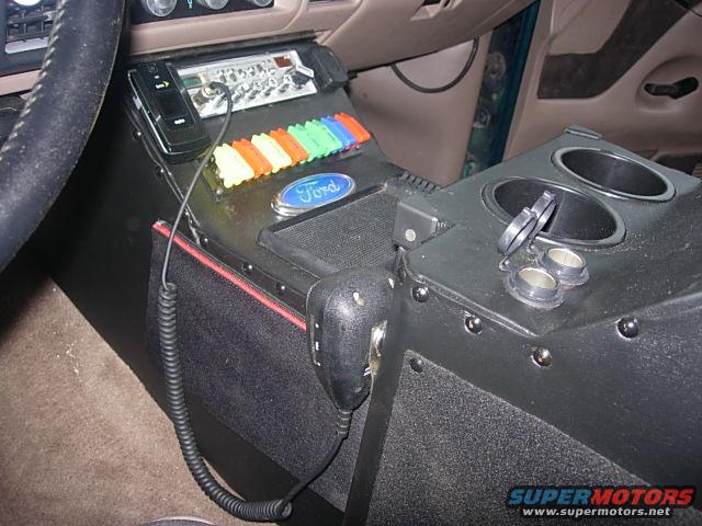 1993 Ford bronco center console