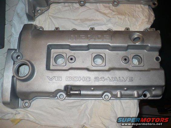 valve-cover-sandblasted-(1).jpg 