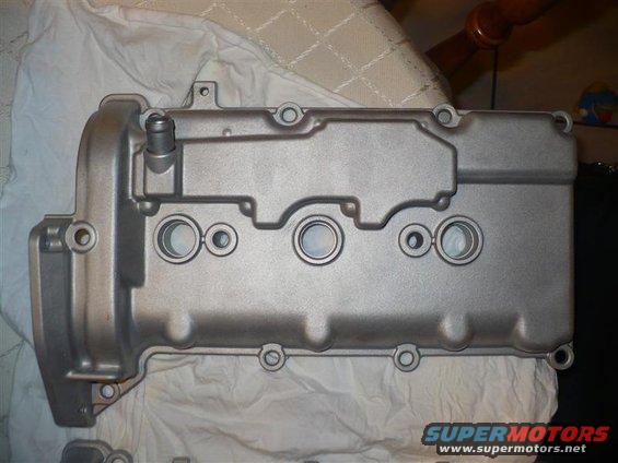 valve-cover-sandblasted-(2).jpg 