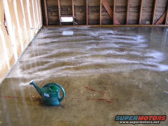 1900 Yugo Gvx Garage Floor Epoxy Coating Picture