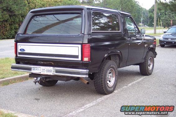 bronco-right-rear.jpg Rear of truck when I bought it