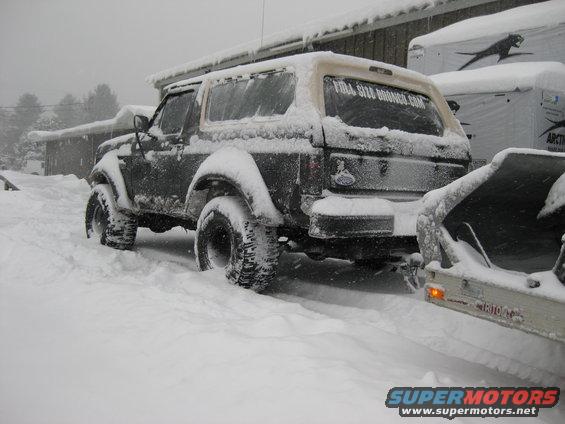 bronco-upstate-snowmobiling-2009-prox-work-049.jpg 