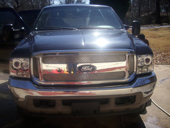 dsci0172.jpg Grille and Headlights