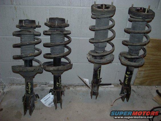 p1020315.jpg 05 IMPREZA WRX STRUTS 26K 
JF1GD29605G517745