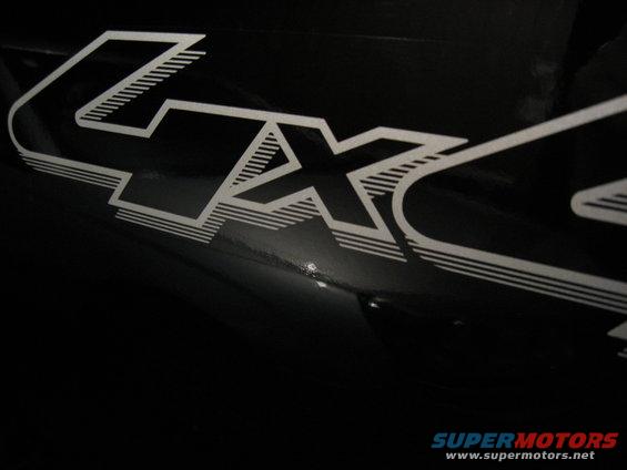 img_0175.jpg After Turtle Wax ICE - The difference is subtle, however you can no longer see the border between my 4x4 logo and the paint as you could after the wash + claybar.