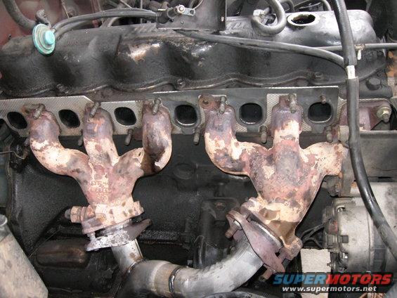 Ford 300 exhaust header #6