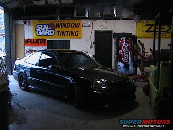 imga0003.jpg Nice civic over at mainstream performance.....D16 turbo