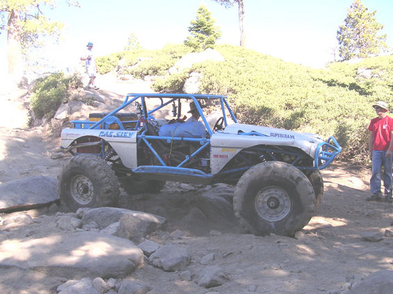 fatcity1.jpg this guy made the trail look paved.  Apparently he won the top truck this year.  A truly amazing rig.