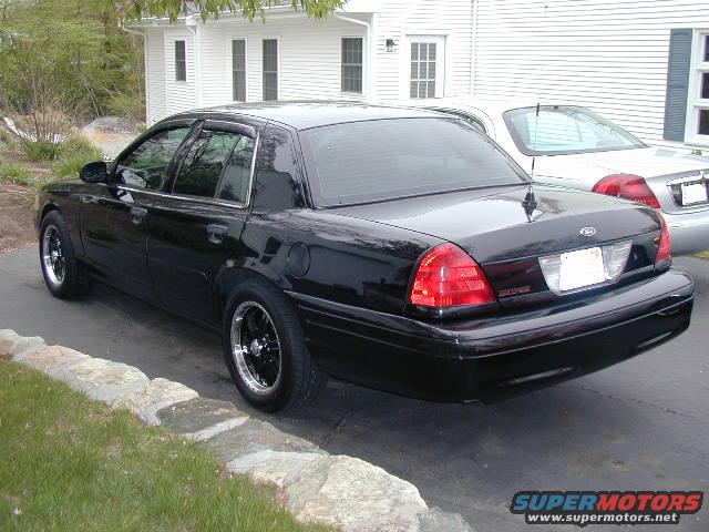 2003 Ford Crown Victoria 2003 CVP Blk picture | SuperMotors.net