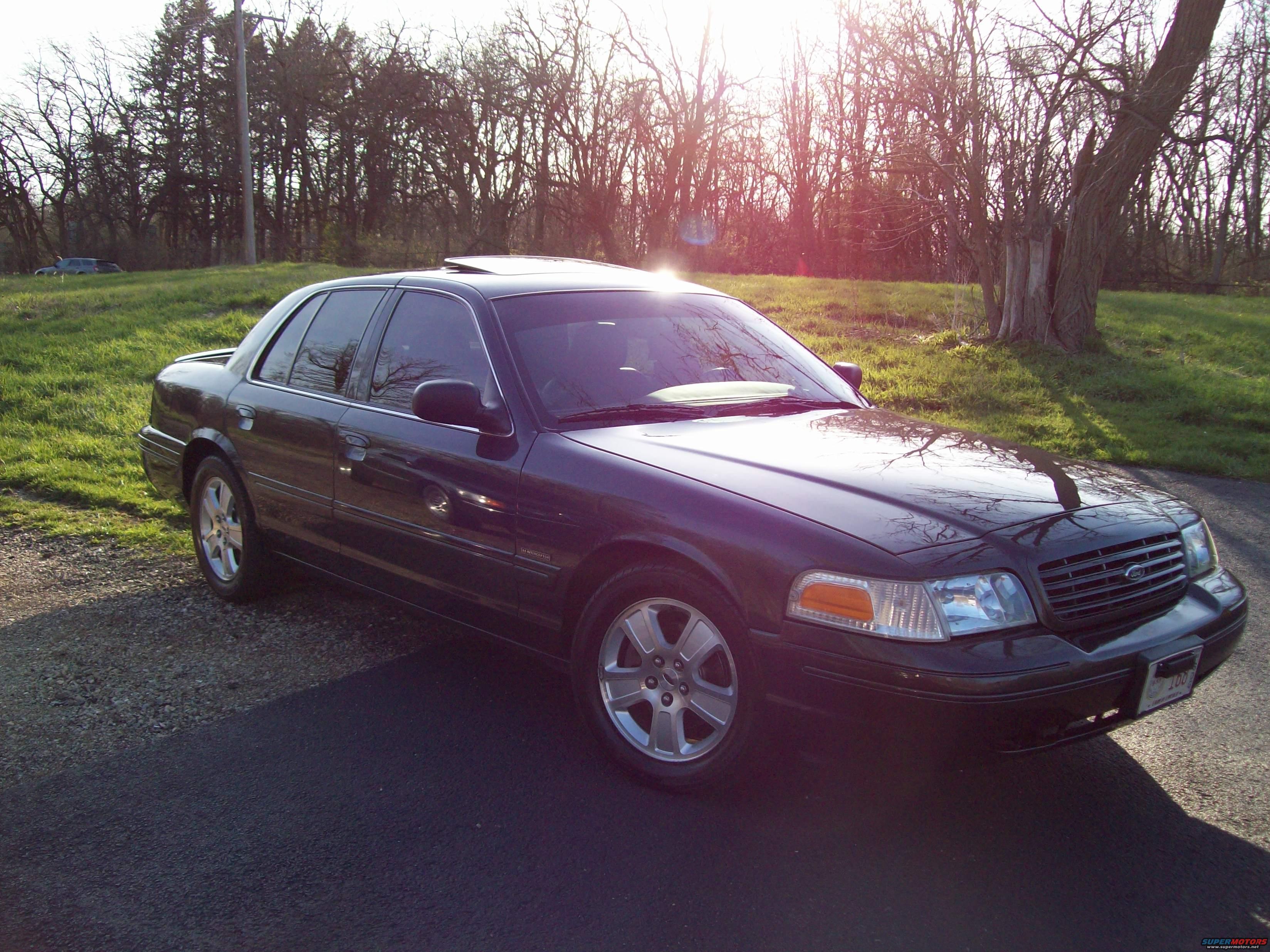 2004 Ford crown victoria lx sport specs #1