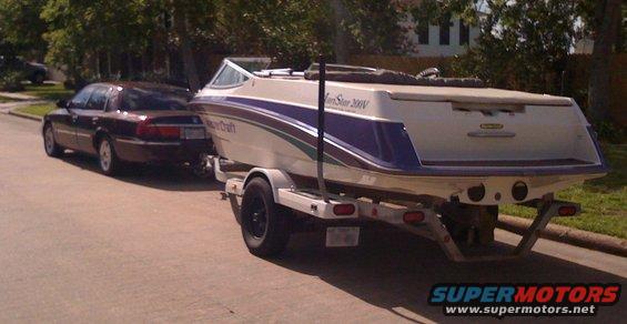 gmtowmastercraft.jpg MasterCraft Ski Boat towed by Grand Marquis