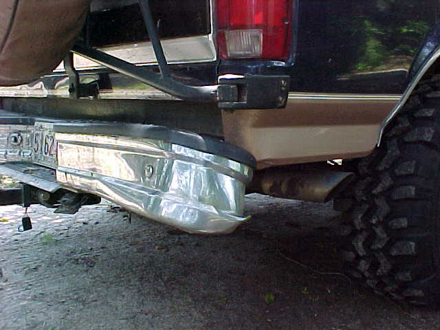 jonrearbumper.jpeg.jpg The passenger side of my rear bumper after the same "stump trail" on the Ocala run