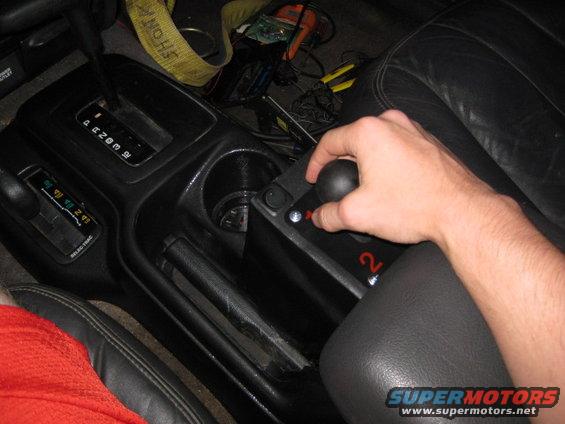 finished-with-drivers-arm-at-comfortable-rest.jpg This shows teh drivers arm at rest, easily positioned to shift the gears