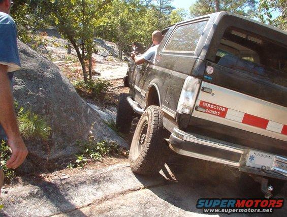 20traction3.jpg He had even less trouble with the upper part of Traction (52), and after I did a U-turn & descended a short ledge, I followed him.