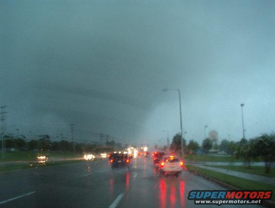 tornado7309a.jpg Well, there's something you don't see every day...

This is looking South from Chili's on G'town. Pky. in Bartlett.  That orange blur on the R is the Home Depot sign, and the tornado is making its way from Kohl's into Countrywood subdivision.