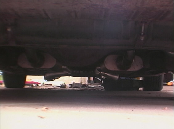 rear_exhaust_view.jpg 