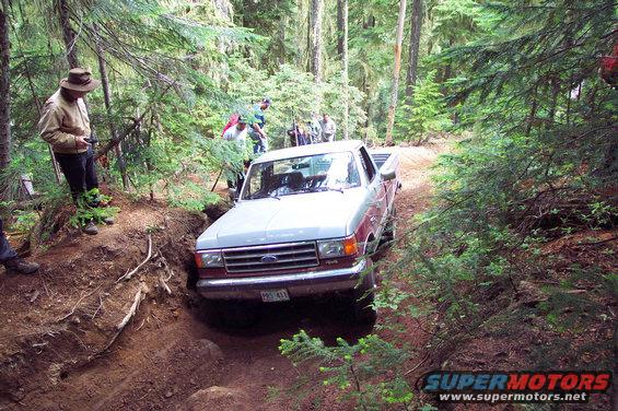 dcp_0065.jpg Tough Hill on Naches Trail (Kaner Flats - WA).Yup found that root ball.