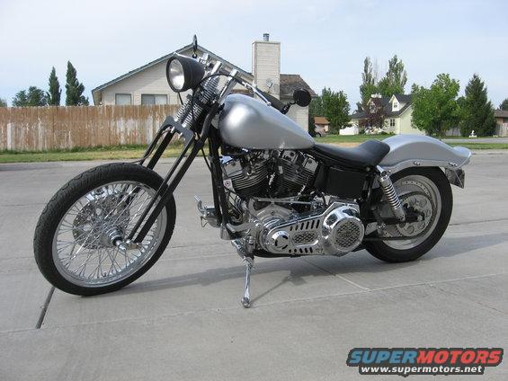 new-silver-paint-(16).jpg 1979 Shovelhead FXE