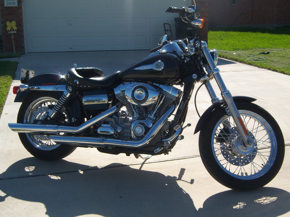 100_1092.jpg 2007 Harley Davidson Superglide Custom (hers)