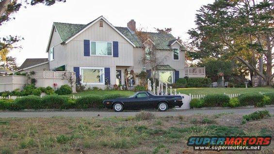 1972-ranchero-gt-in-font-of-1252-pasadena-drive-po.jpg 