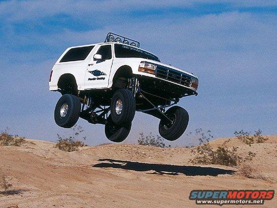 0407or_z+1992_ford_bronco+airborne.jpg 