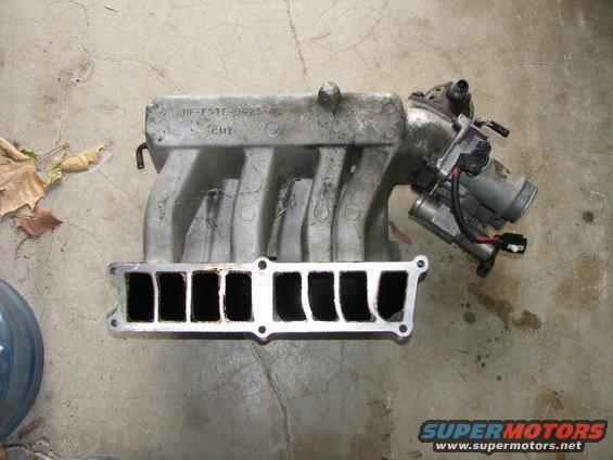 img_1340.jpg upper intake removed.