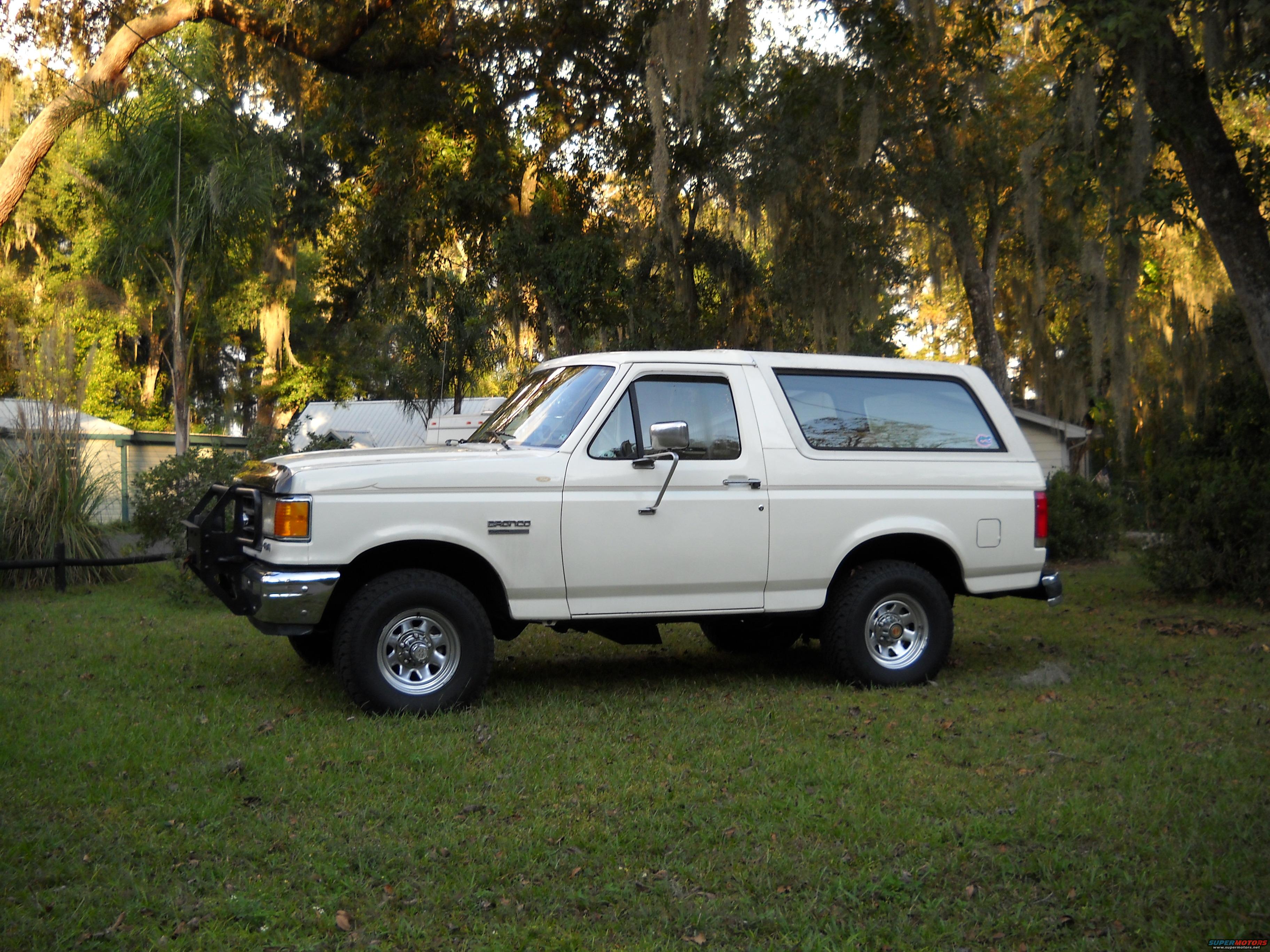 1992 Ford Bronco pictures, photos, videos, and sounds, SuperMotors.net