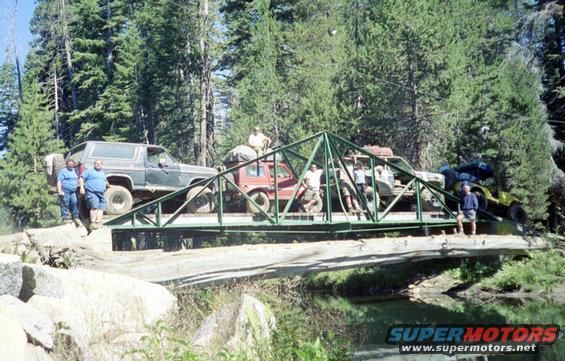 rubicon--springs-bridge-02-800x600.jpg Ventura county Axlesnappers on the Rubicon springs bridge 9/2002