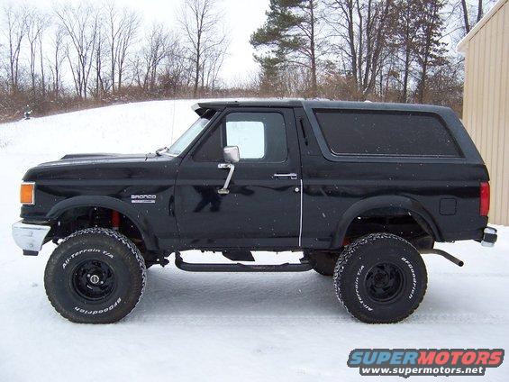 black-bronco-008.jpg 