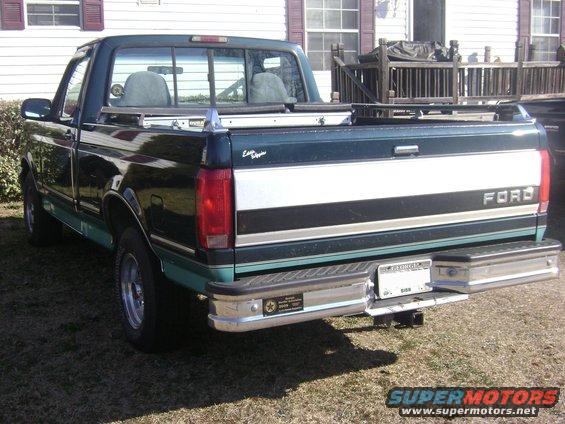 dsc027052.jpg Another pic of my Grandfather's F-150 that he left to me.